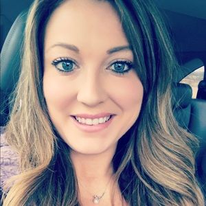 Meet your Posher, Kendria